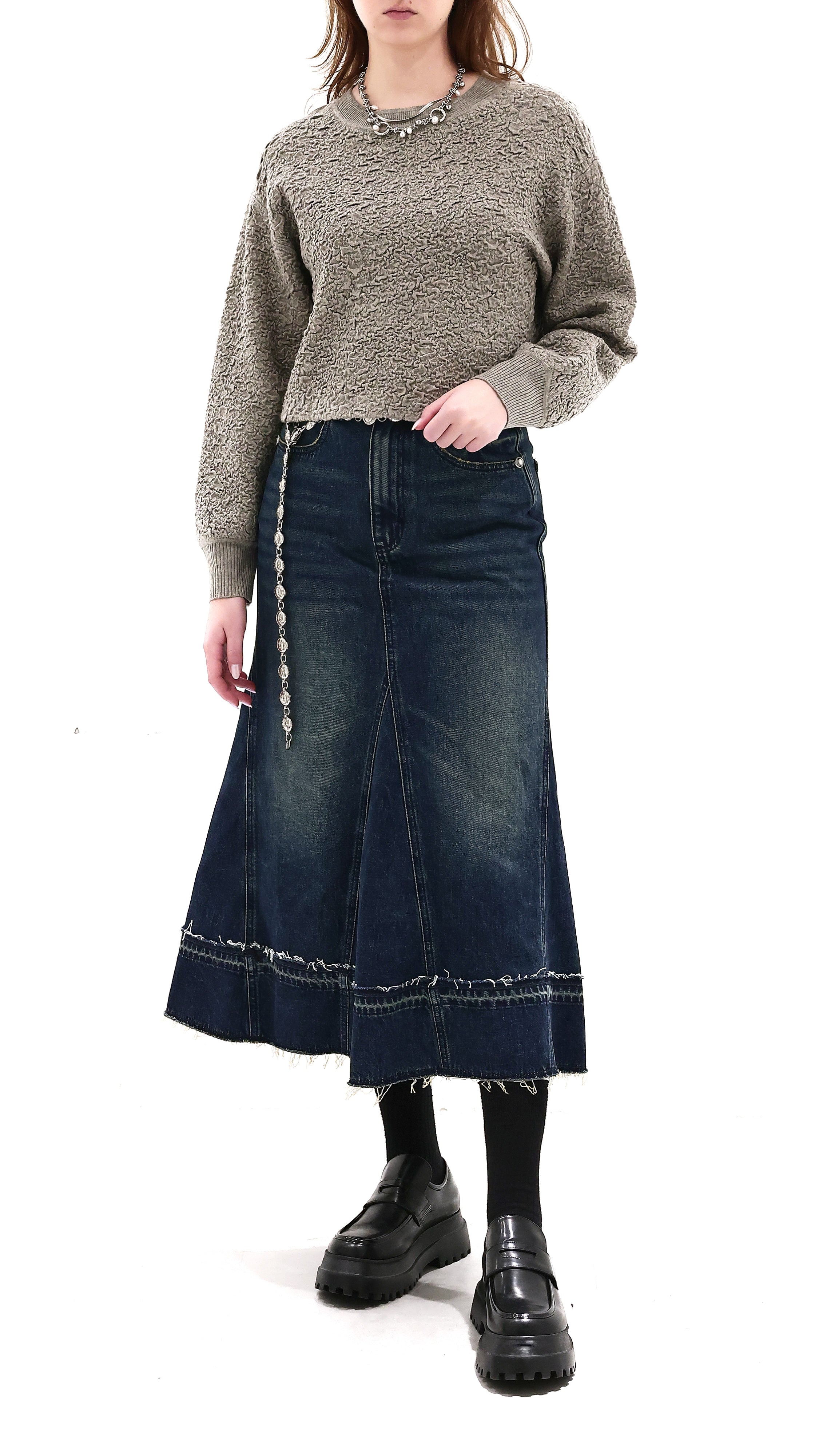 Cropped Textual Sweater