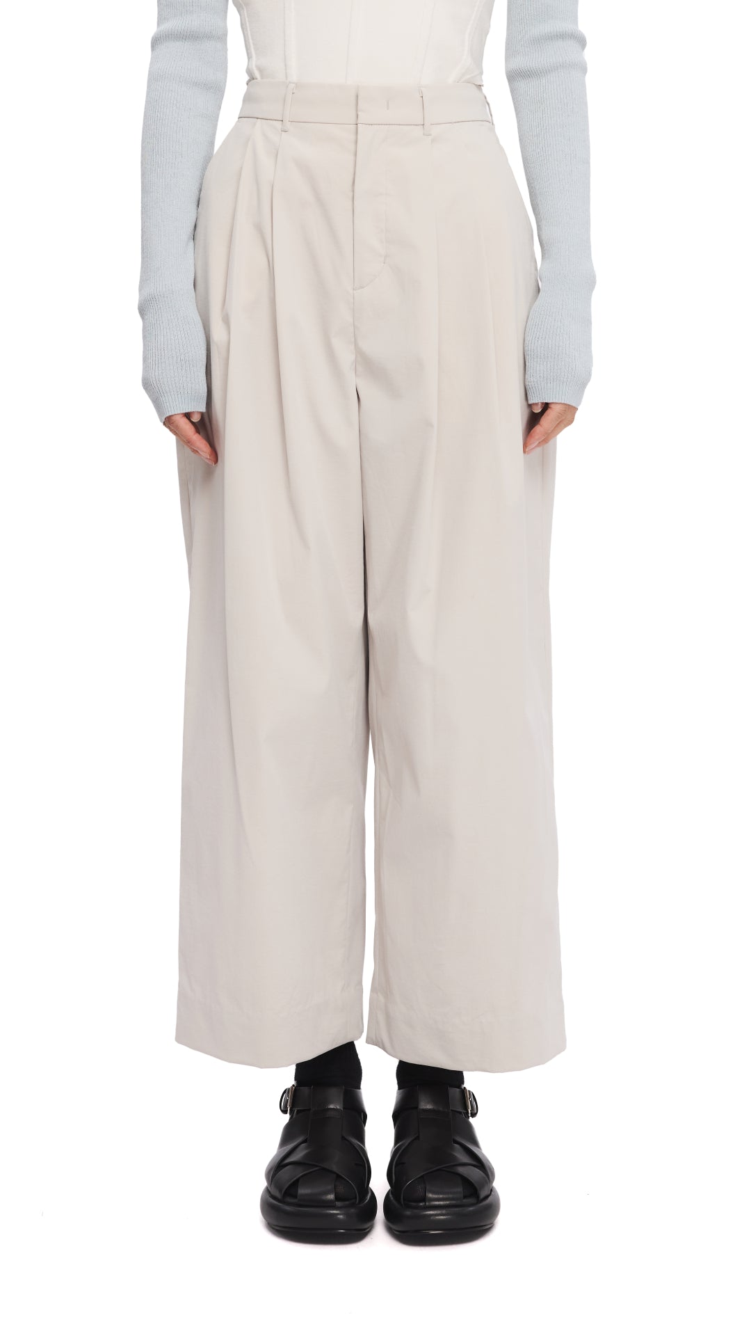Wide-Leg Capri Pants