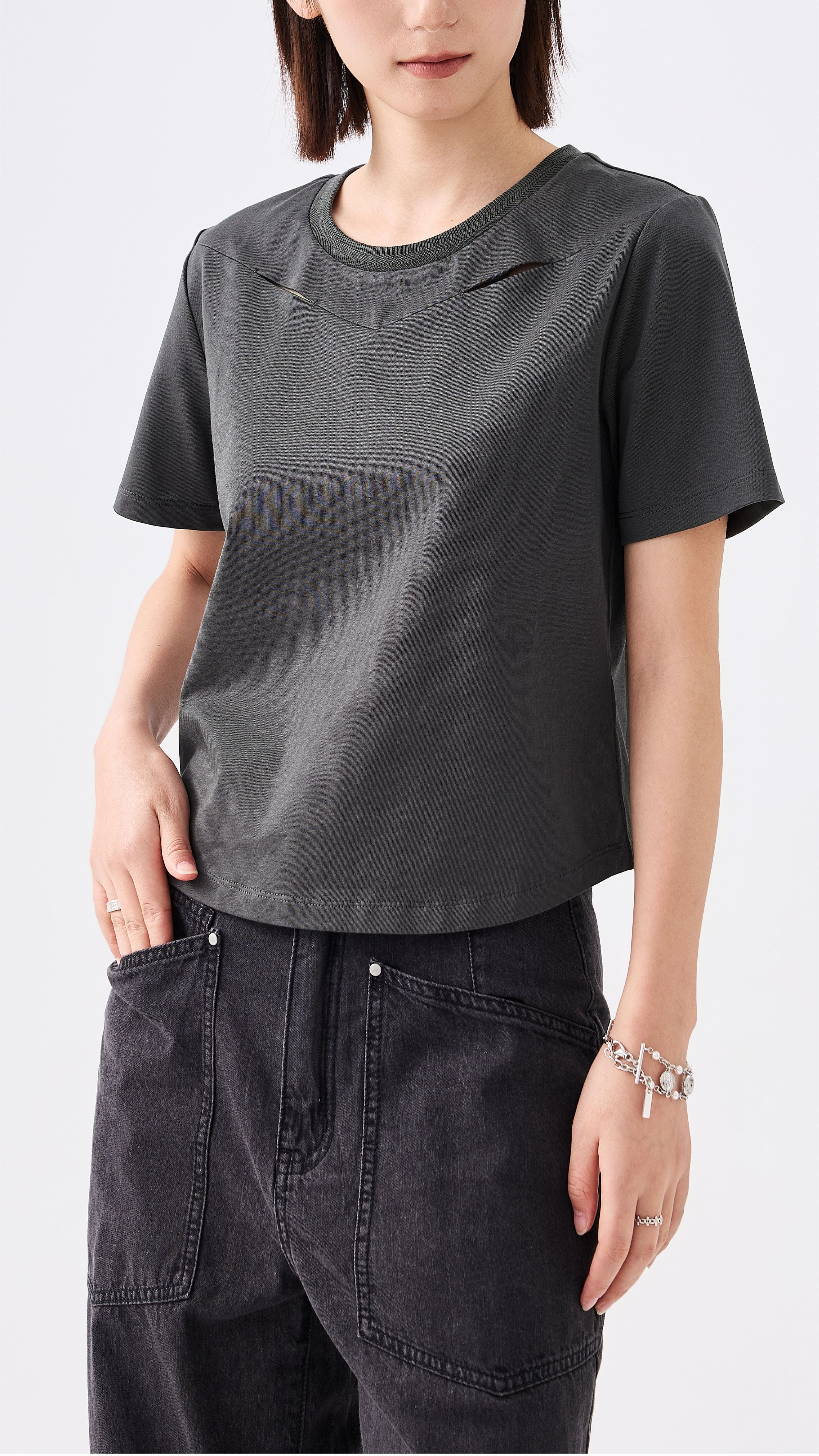 Cut-out T-Shirt