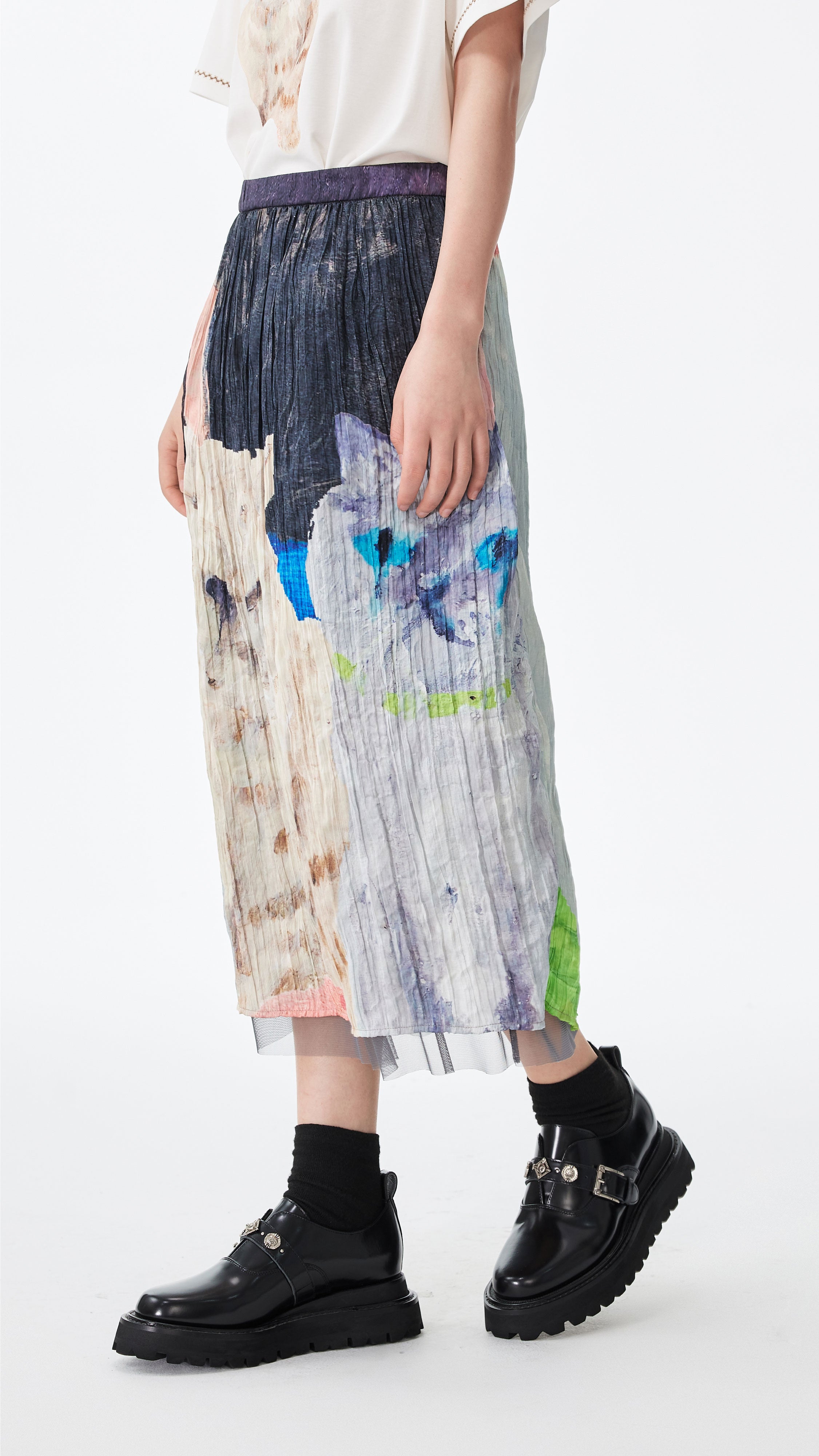Crushed Mythical Animal Graphic Pencil Skirt